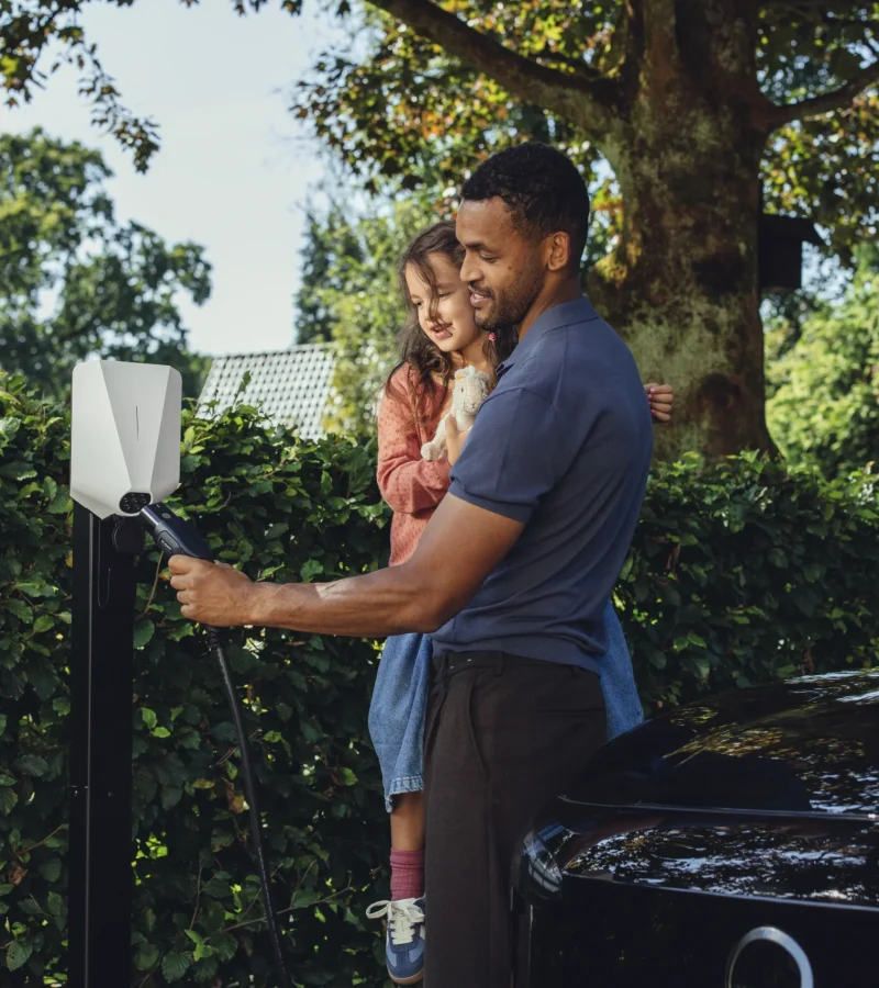 27AUG_EASEE1326_V3_Color